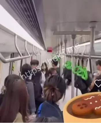 南宁地铁飞机哥事件